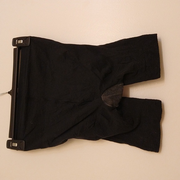 Spanks - Picture 2 of 2